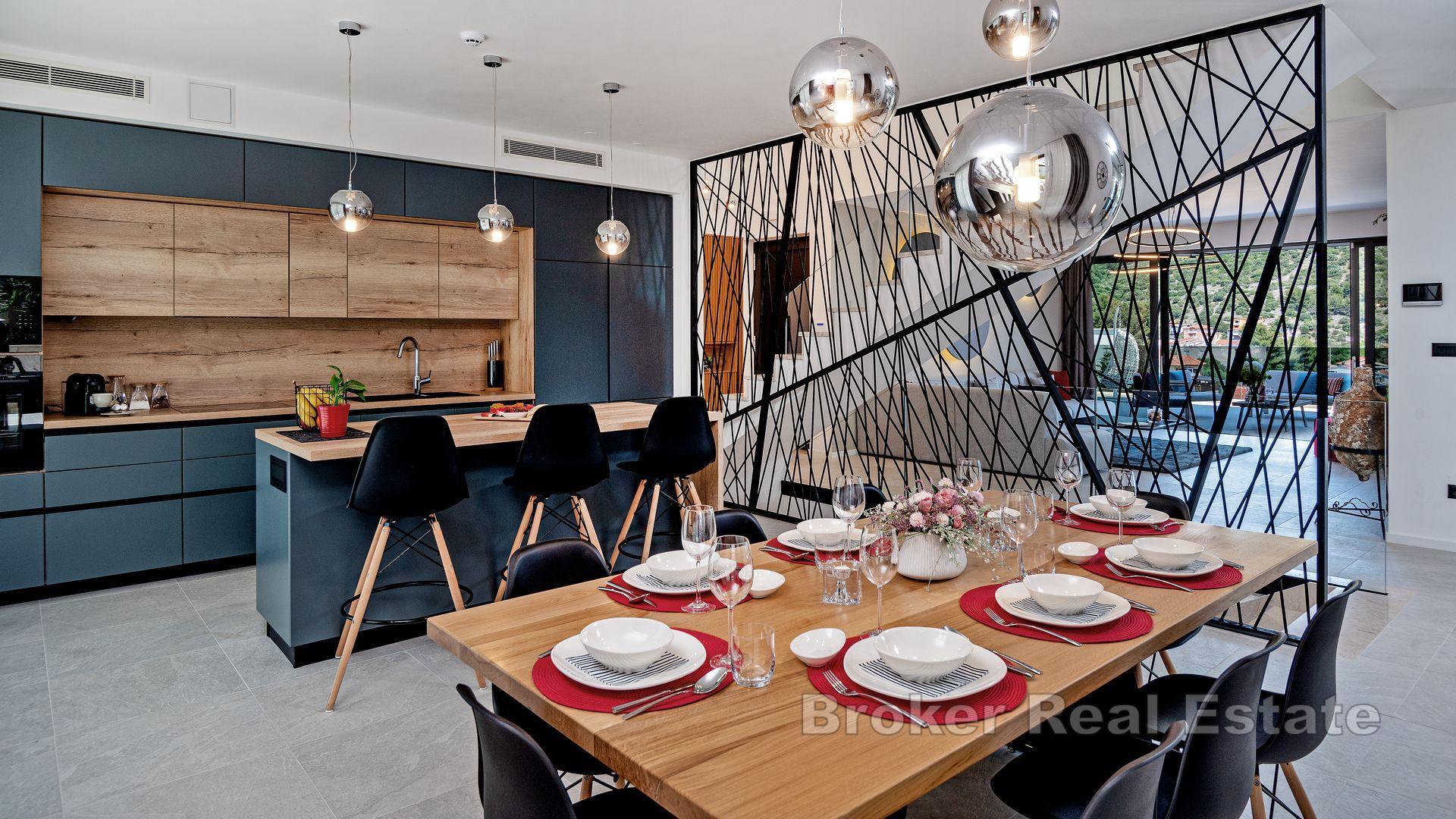 Ville di lusso con vista panoramica sul mare