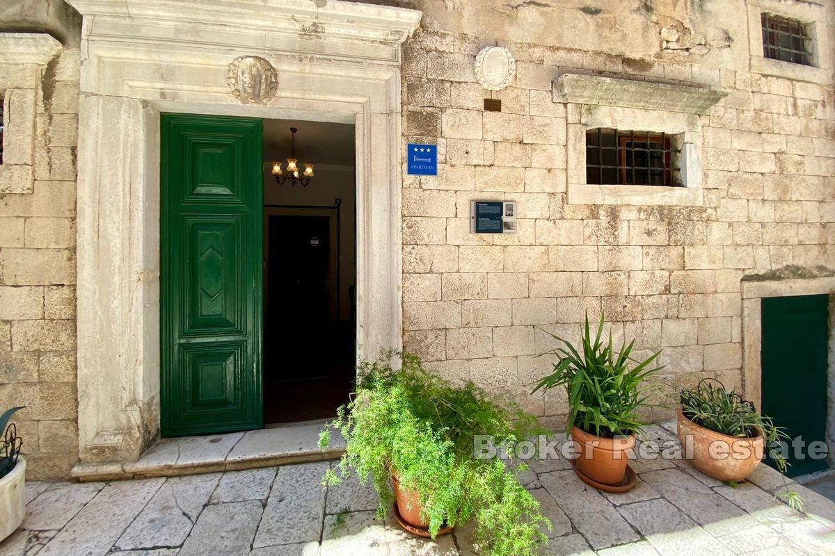 001-2021-382-sibenik-residential-commercial-premises-for-sale