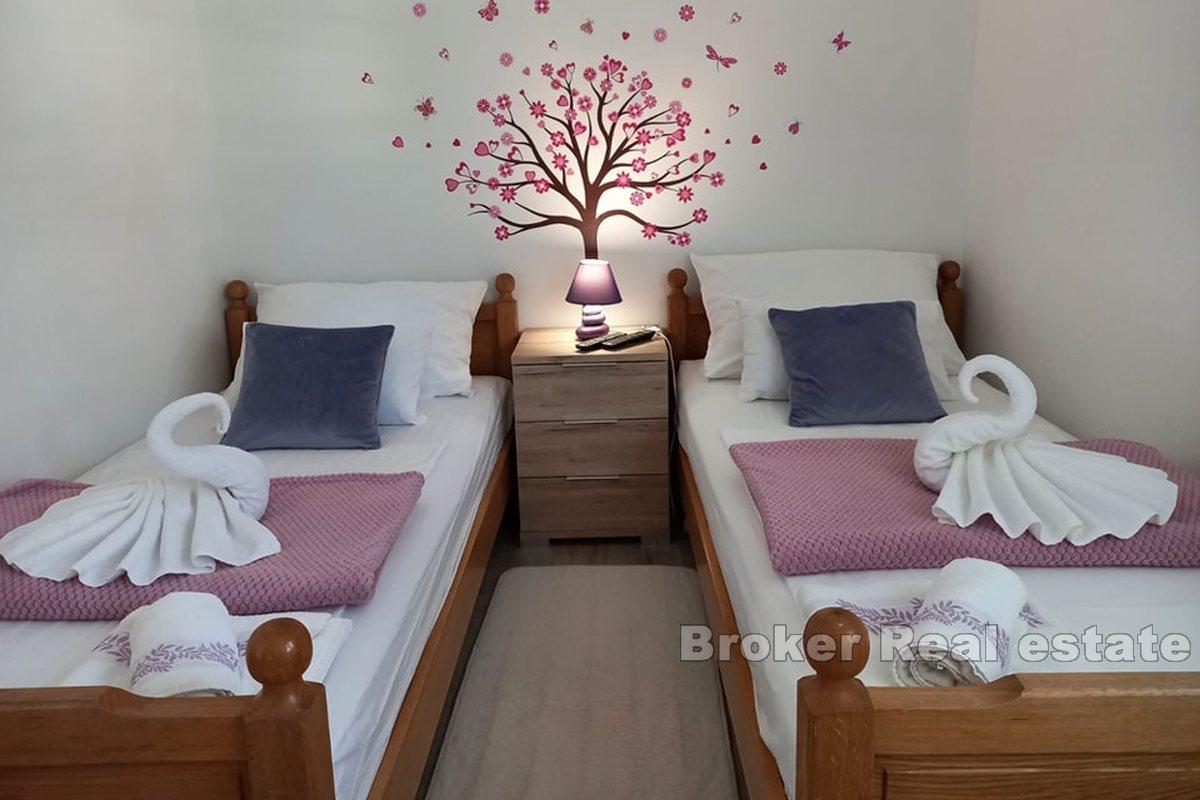 Hus første rad til sjøen