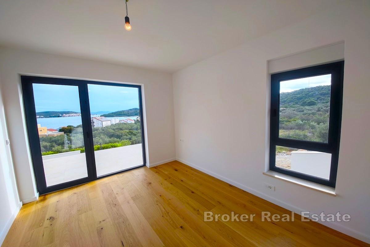 Villa di lusso con piscina e vista mare