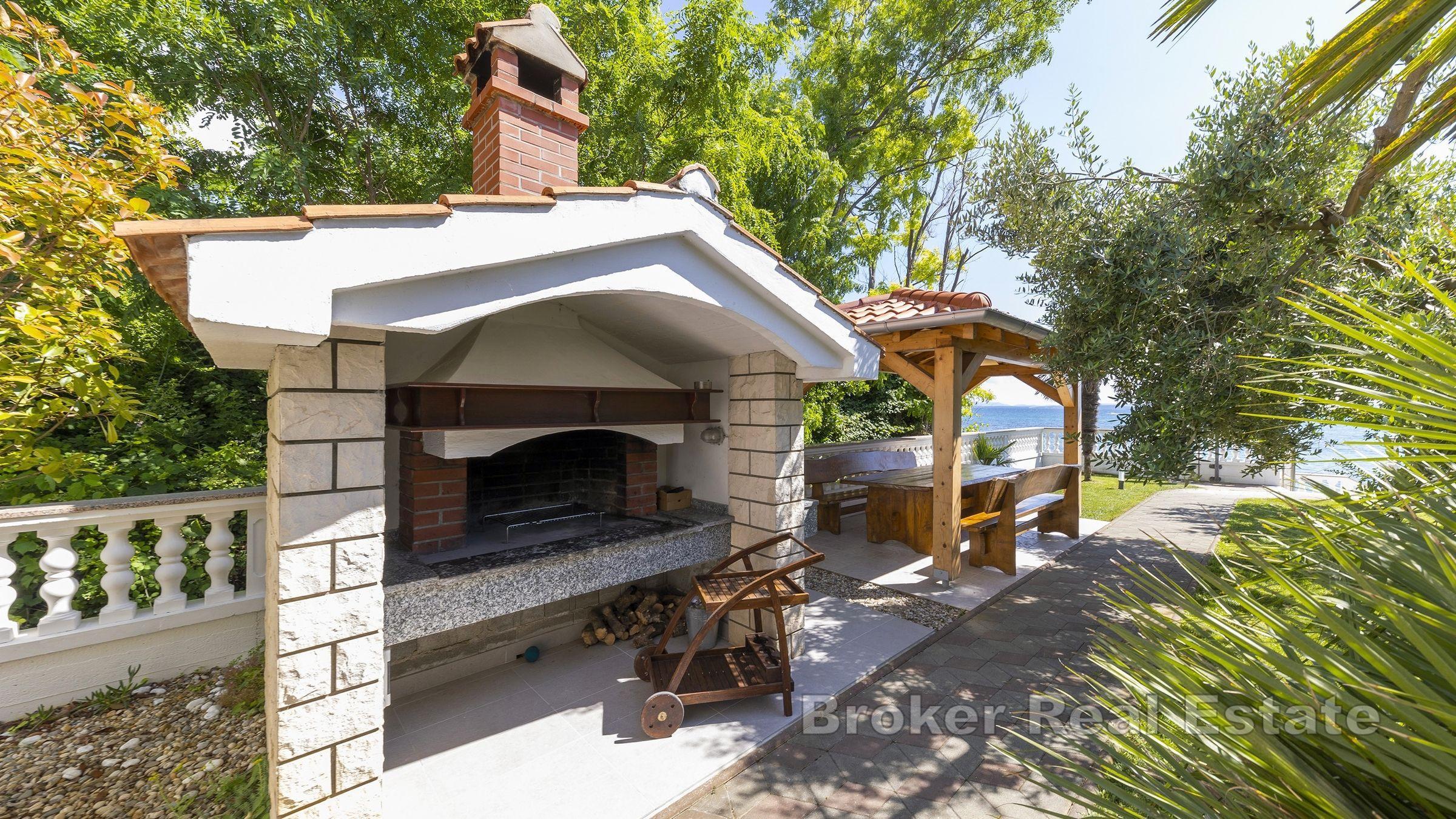 Дом первый ряд от моря