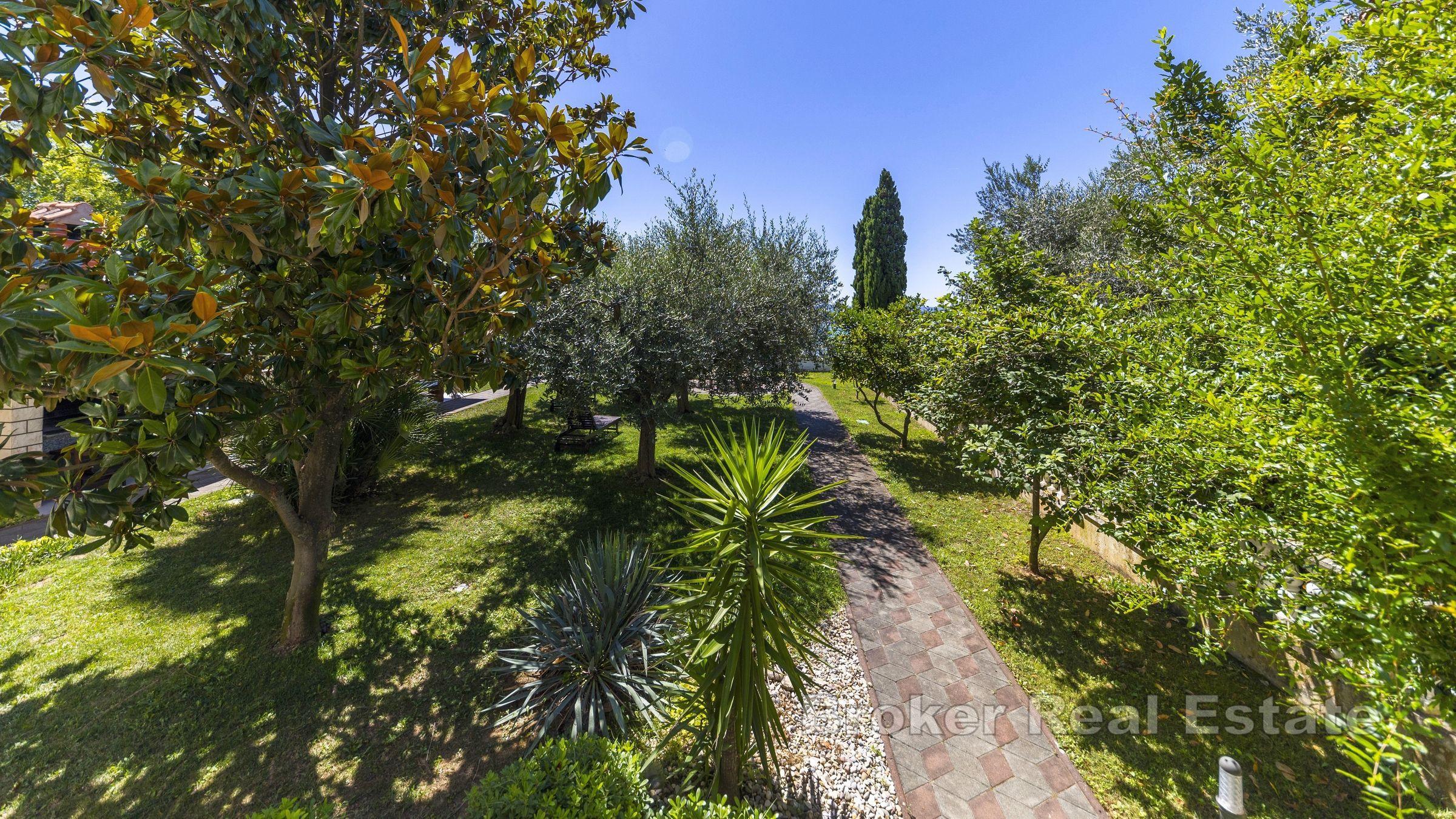 Дом первый ряд от моря