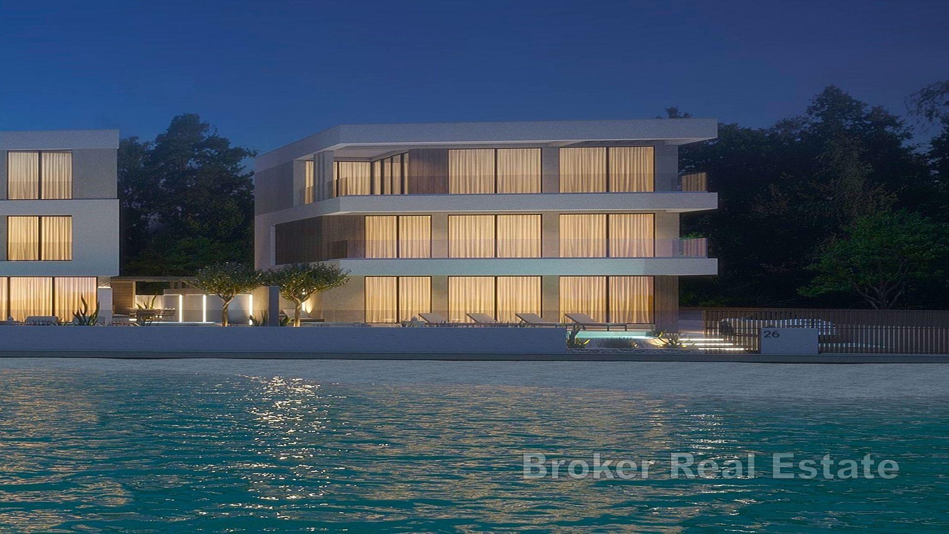 Ny villa, første rad til sjøen