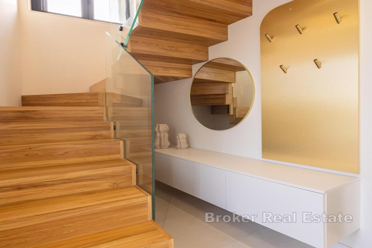 Вилла у пляжа, первый ряд от моря