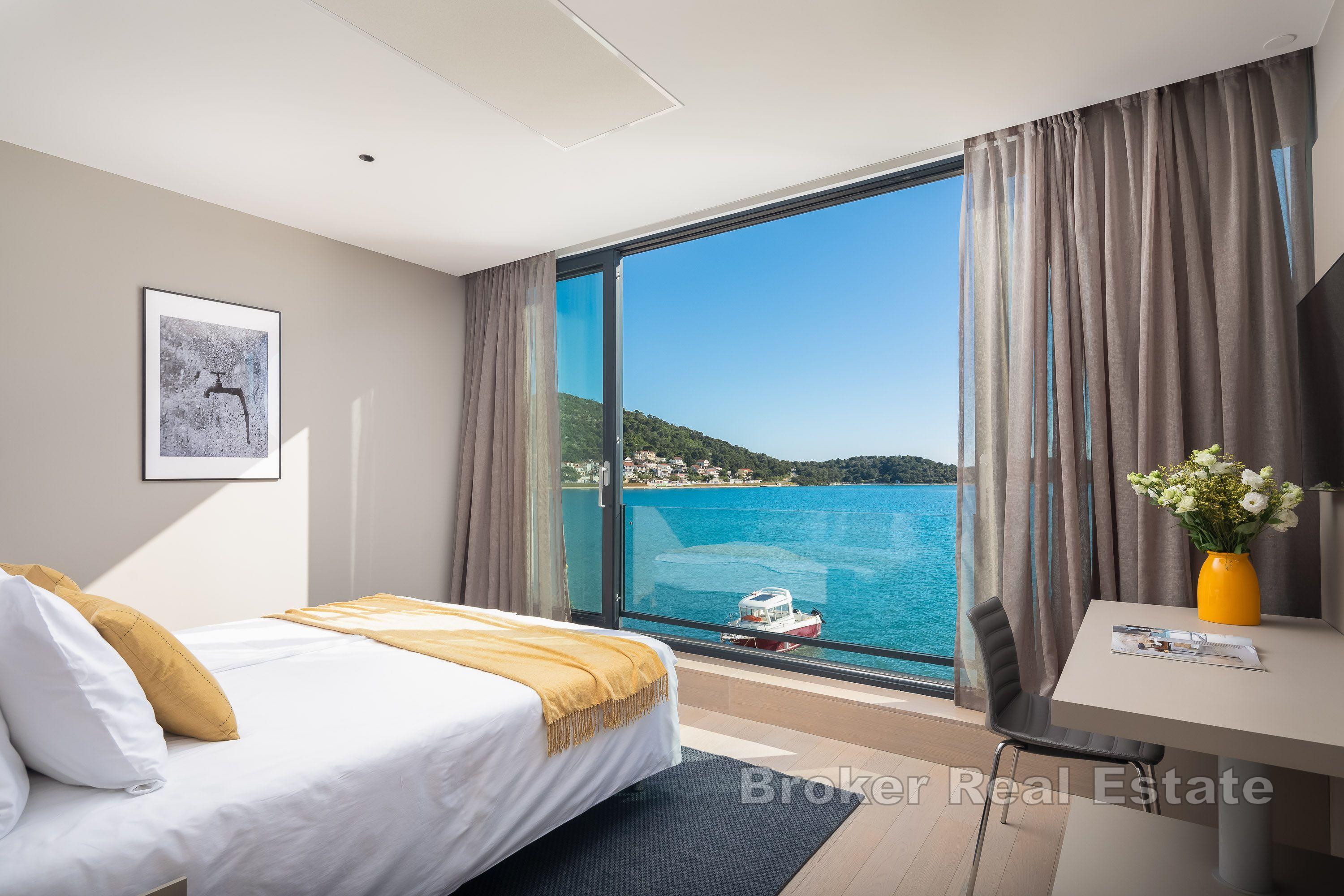 Vila prvi red do mora