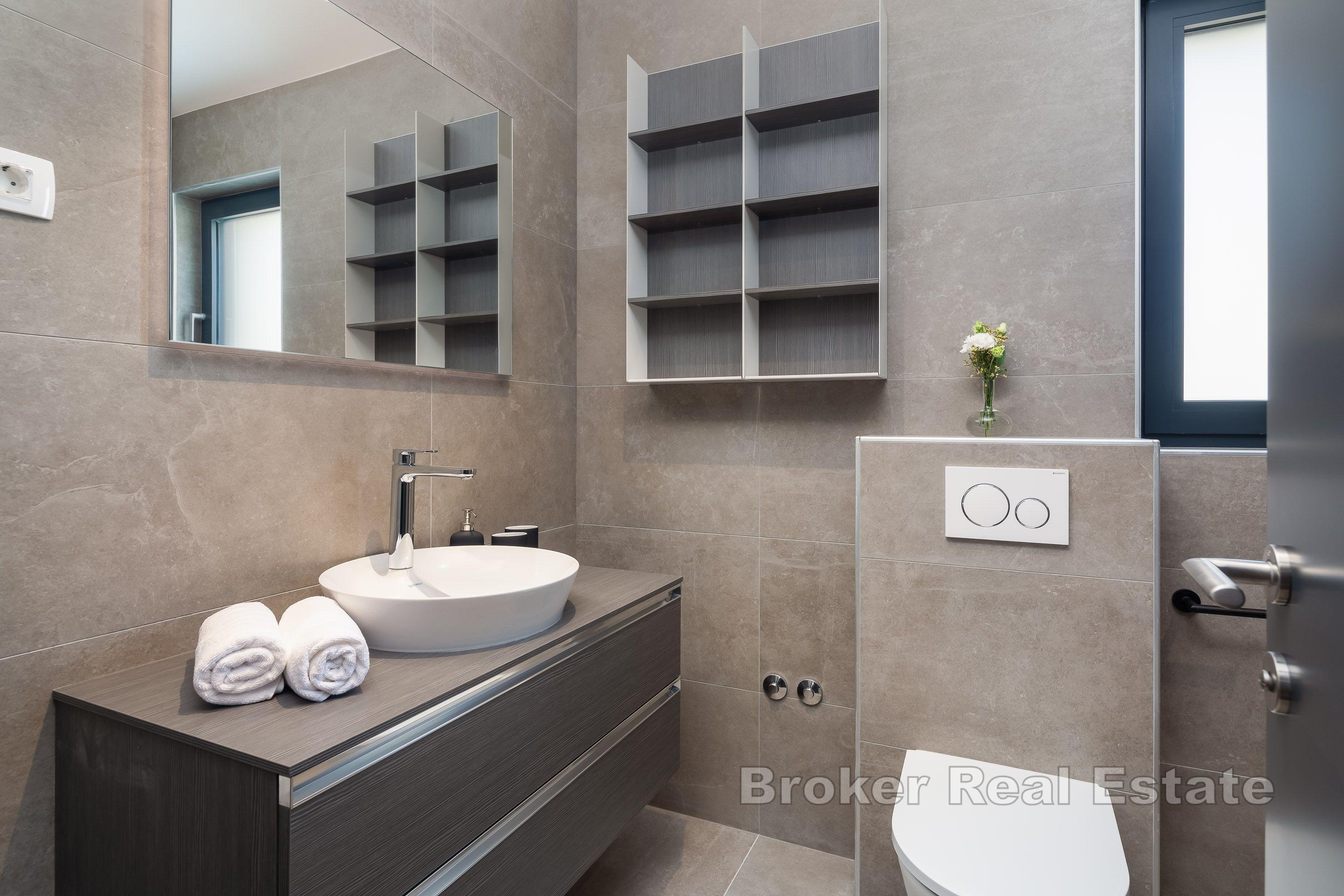 Vila prvi red do mora