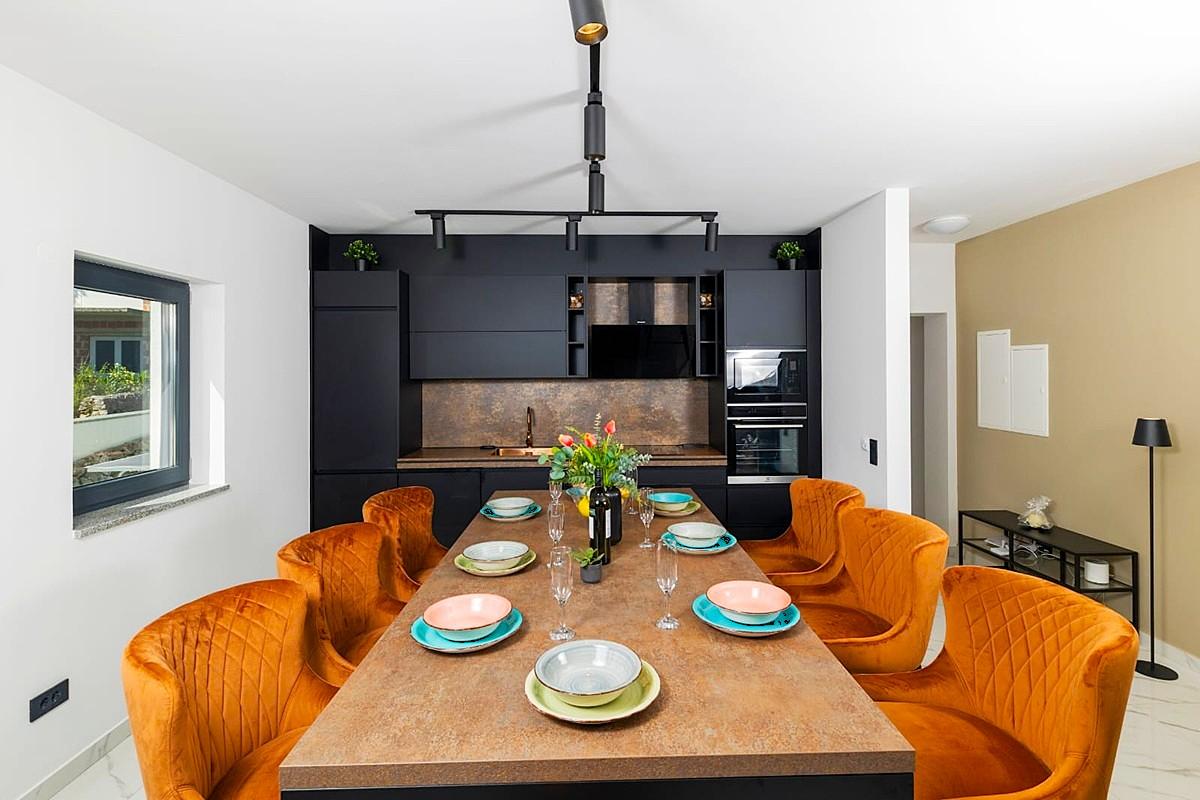 Villa première rangée de la mer