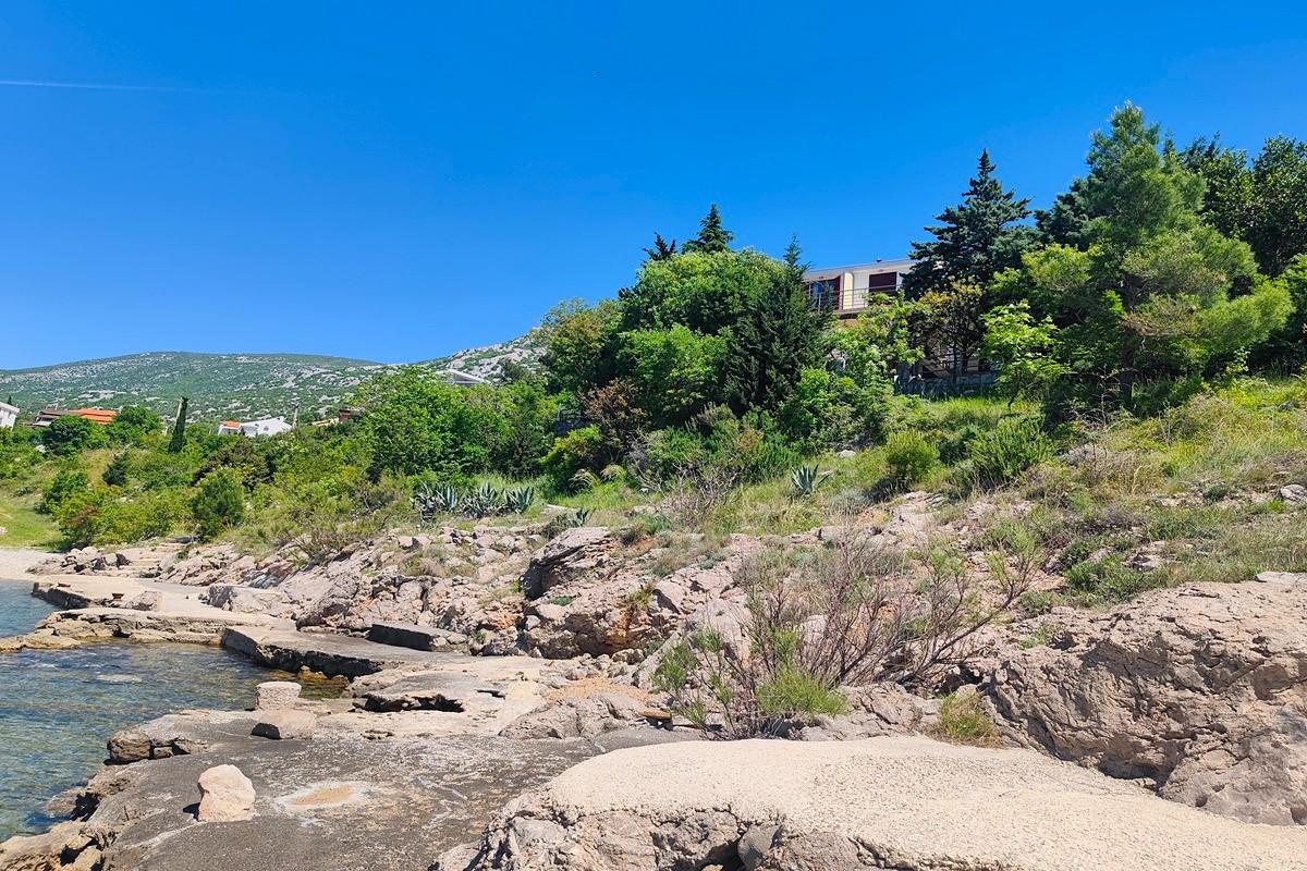 001-2021-409-near-zadar-house-first-row-to-the-sea-for-sale