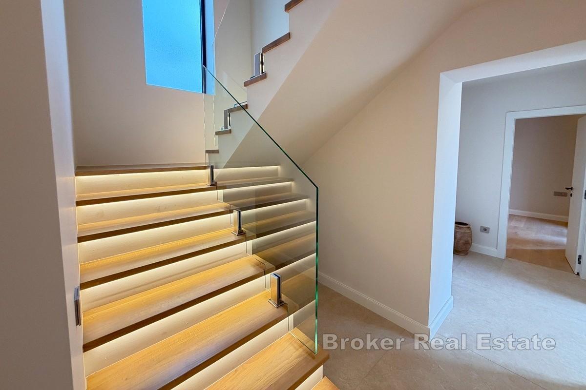 Vila prvi red do mora