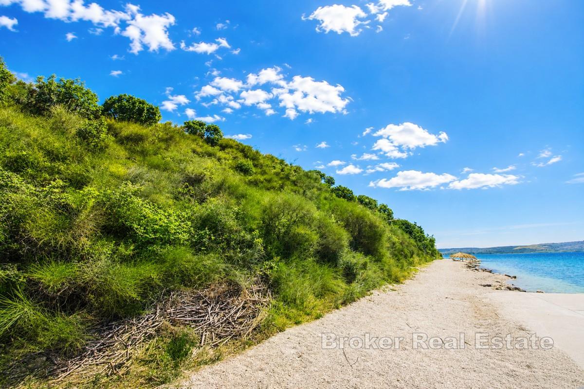 Baugrundstück in erster Reihe zum Meer