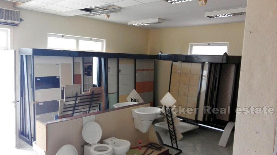 Obiekt biznesowy 490m2, na działce 600m2