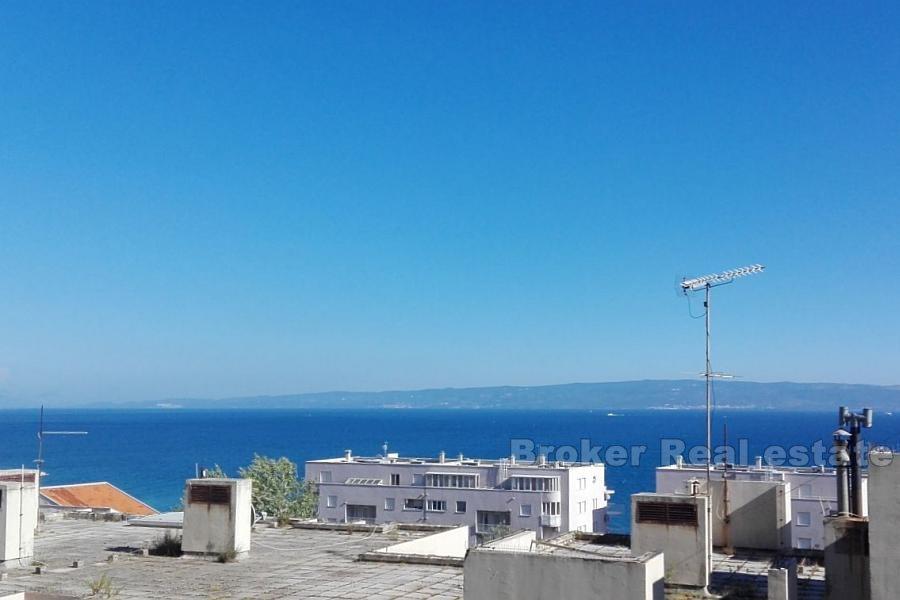 Trstenik, Comfortable two-bedroom apartment, for sale