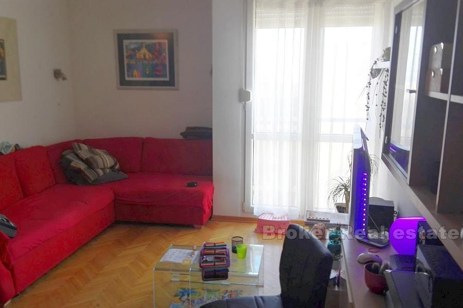 Komfortowy apartament z dwoma sypialniami, na sprzedaż