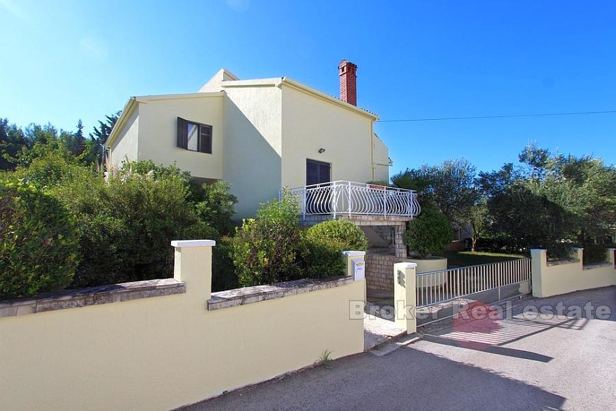 Dom w cichej okolicy, na sprzedaż