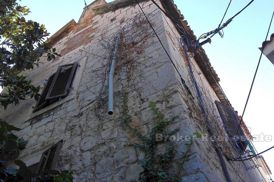 Maison en pierre à vendre