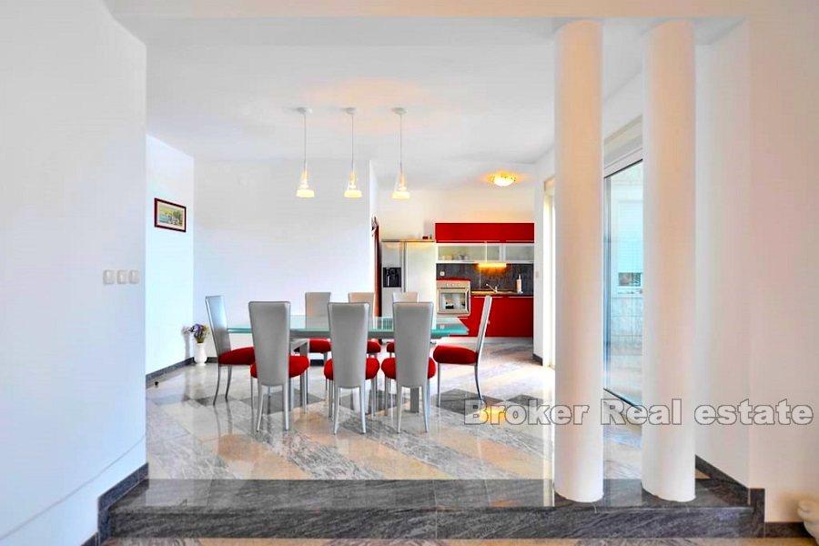 Vila prvi red do mora