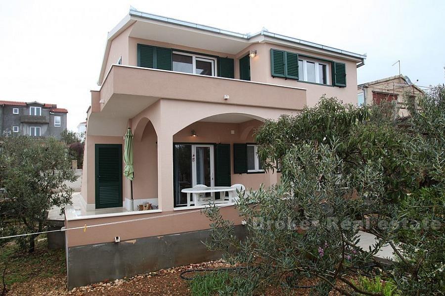 Casa indipendente, in vendita