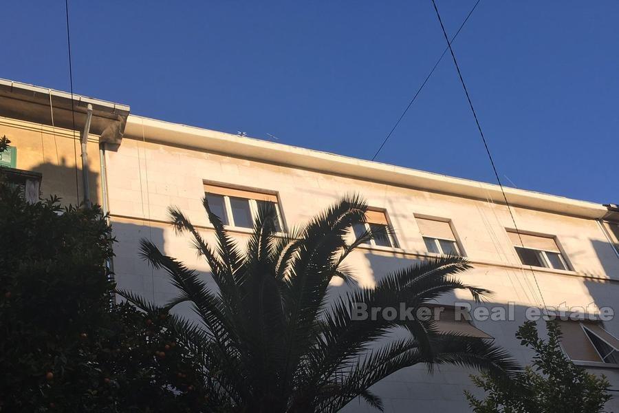 Renovated three bedroom apartment, for sale