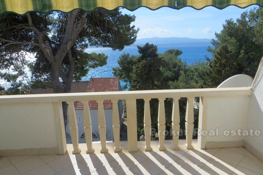 Apartment house, for sale