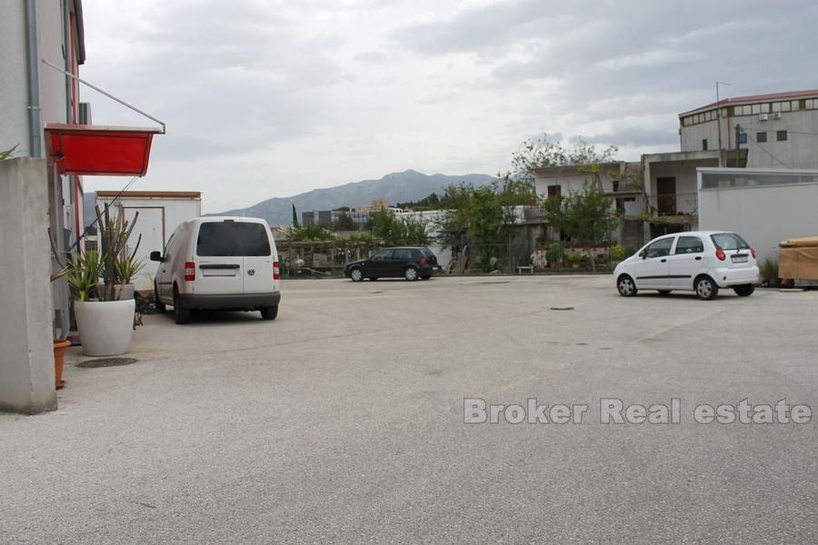 Magazyn, na sprzedaż