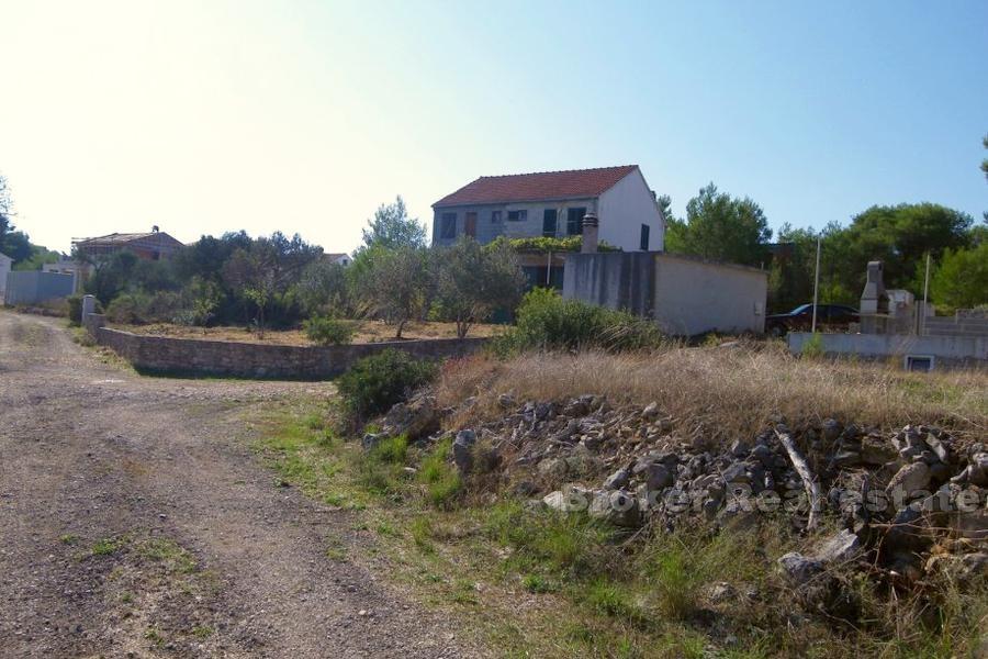 Kuća za renovaciju, na prodaju