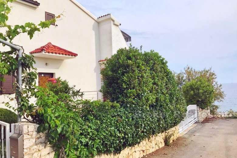 Charmigt hus, till salu