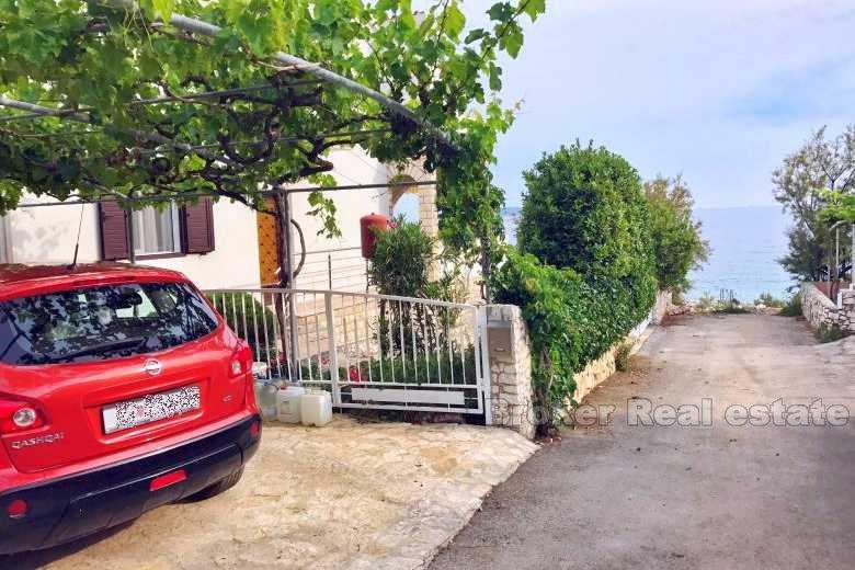 Šarmantna kuća, na prodaju