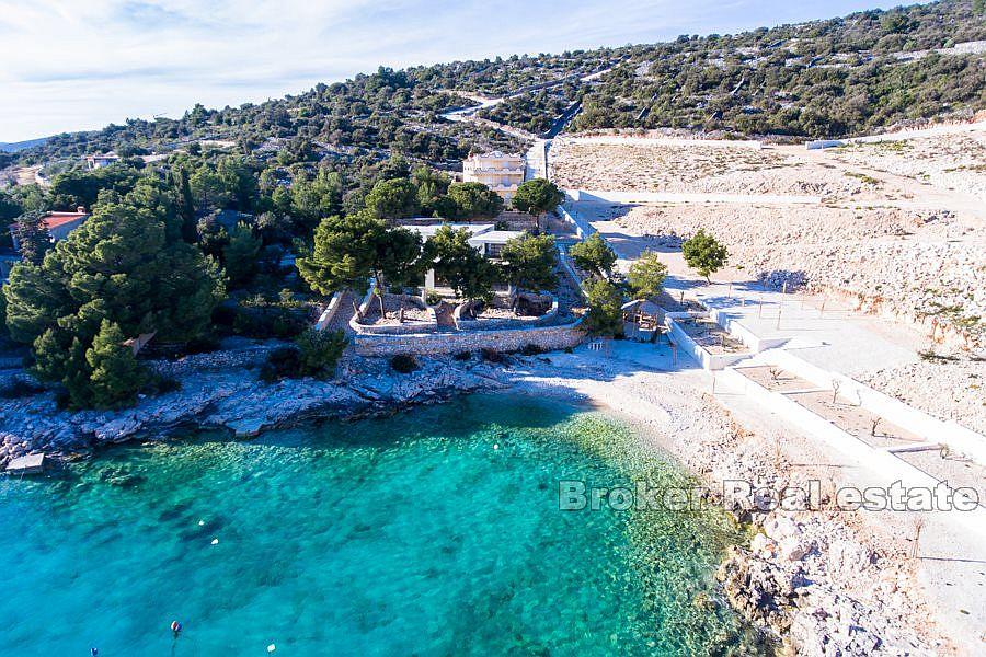 Unfinished villa on exceptional location