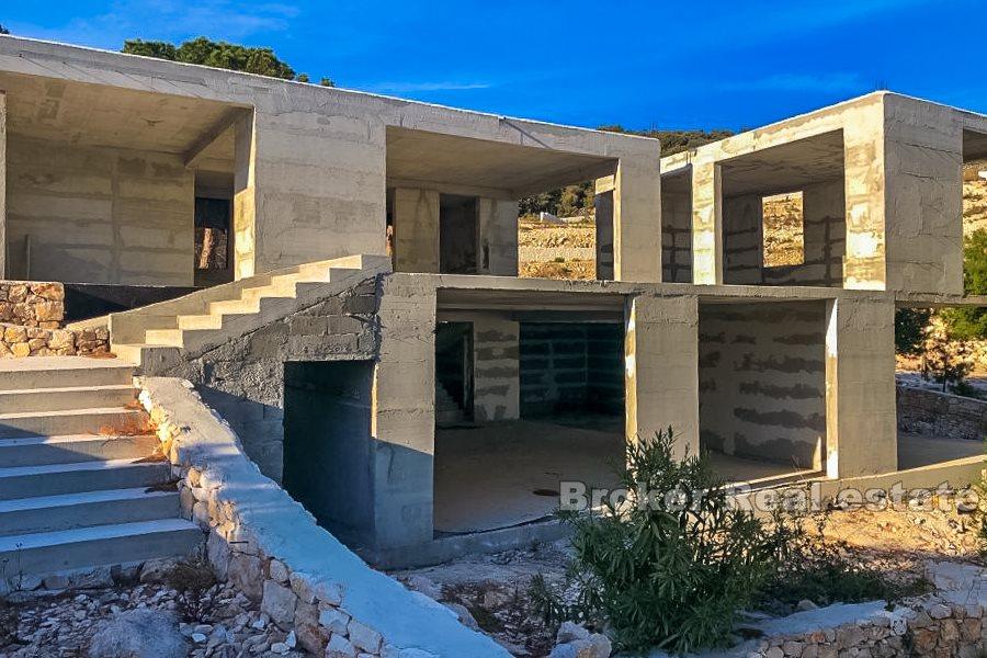 Unfinished villa on exceptional location