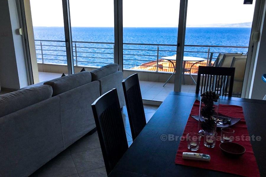 Nowoczesny apartament z widokiem na morze, wyspa Ciovo