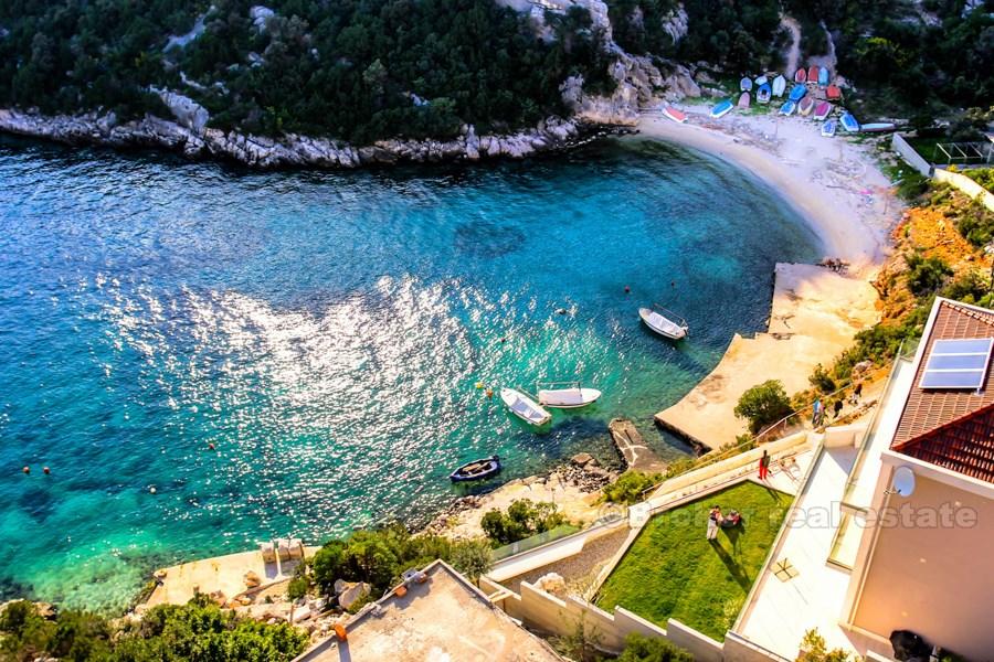 House / villa, at nice position with open sea view
