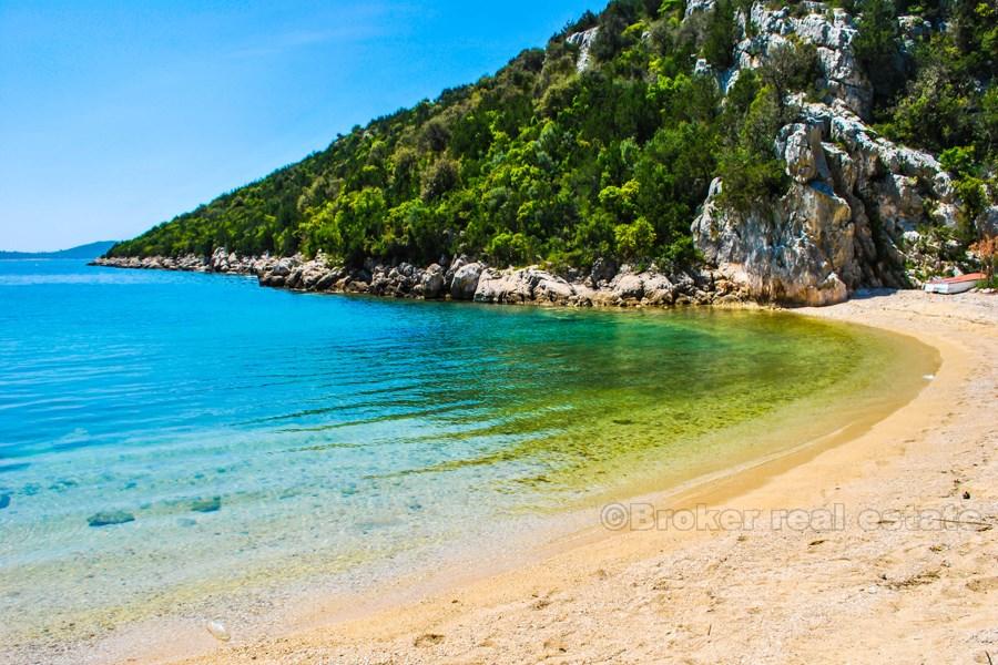 House / villa, at nice position with open sea view