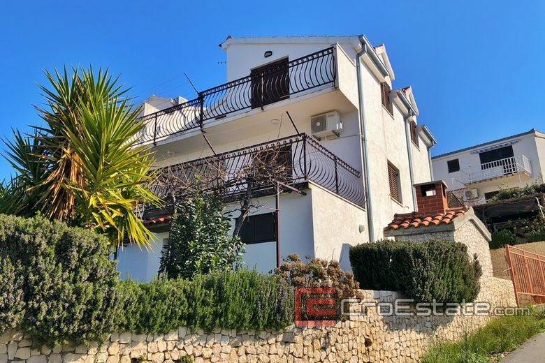 Lijepa kuća s 3 apartmana