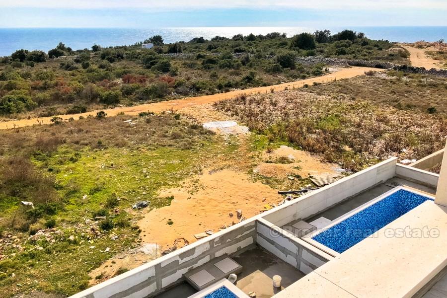 Krásná vila s bazénem