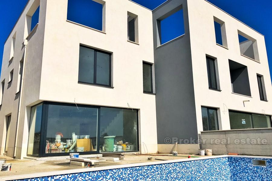 Bella villa con piscina