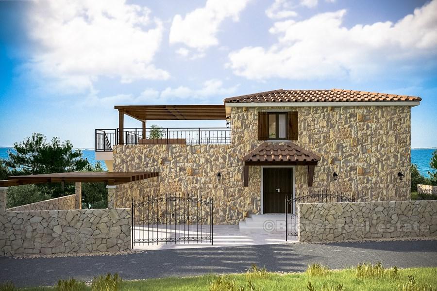 Neu gebaute traditionelle Villa mit Swimmingpool