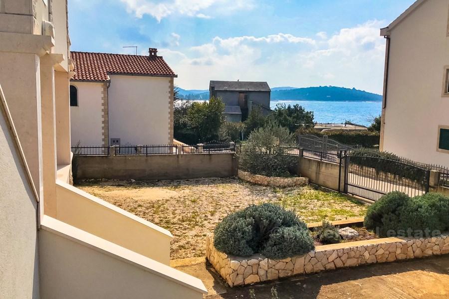 Lovely house with the sea view, for sale