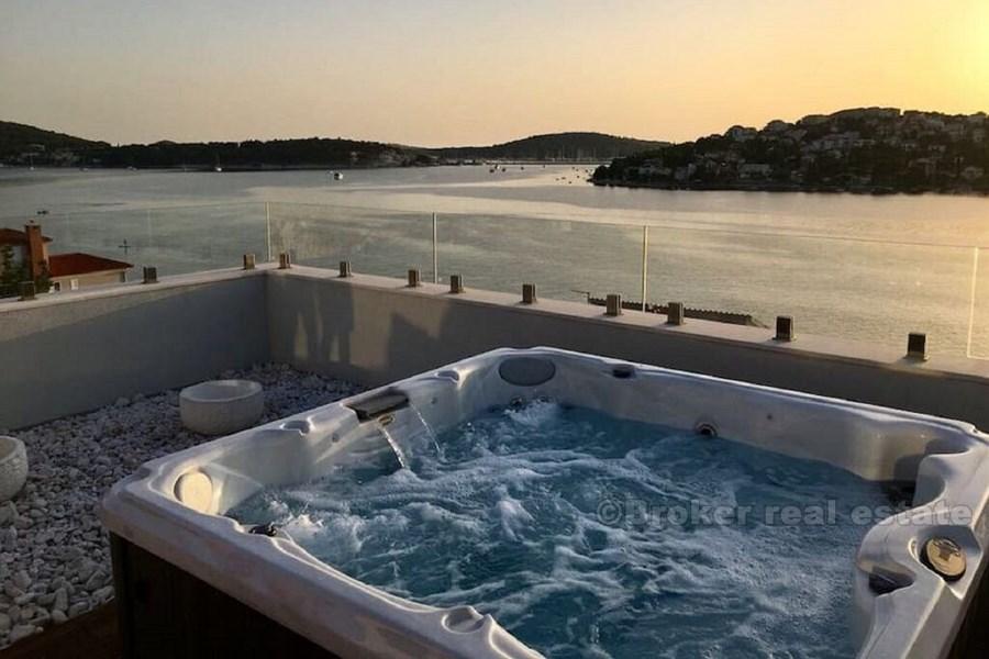 Stunning villa with swimming pool and sea view