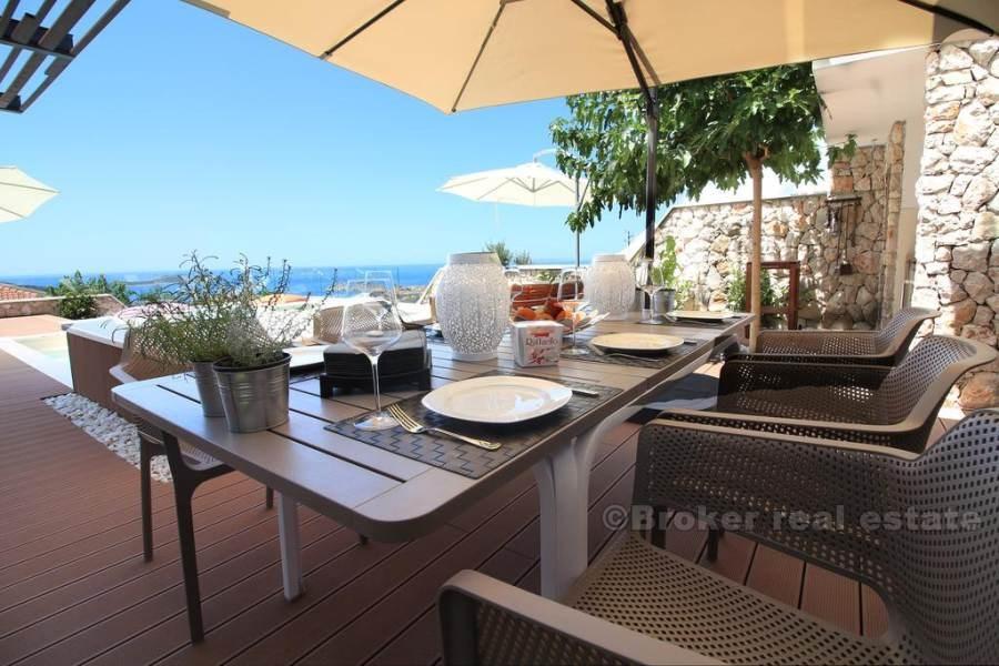 Stupenda villa con vista panoramica