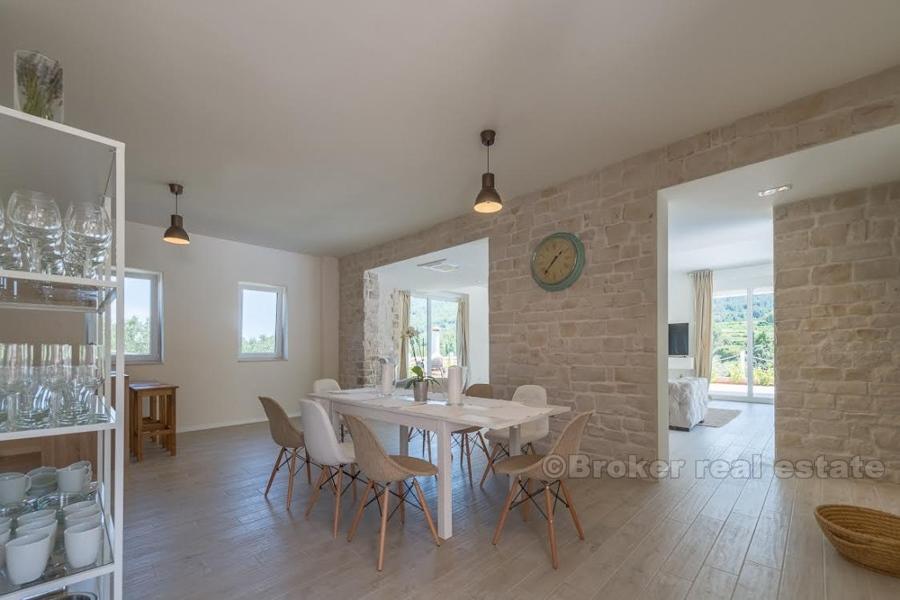 Modern villa with traditional touch, for sale