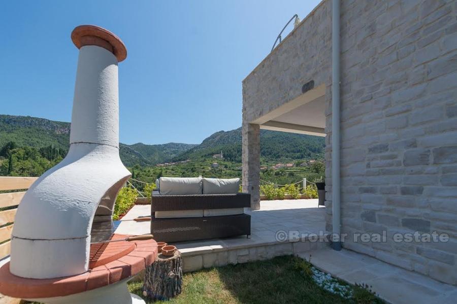 Modern villa with traditional touch, for sale