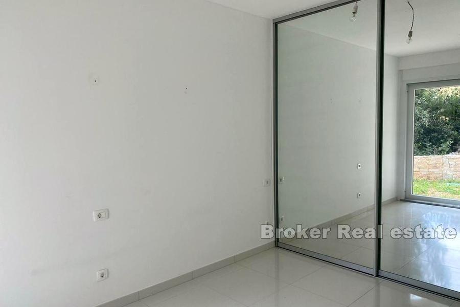 To-roms leilighet nær sjøen