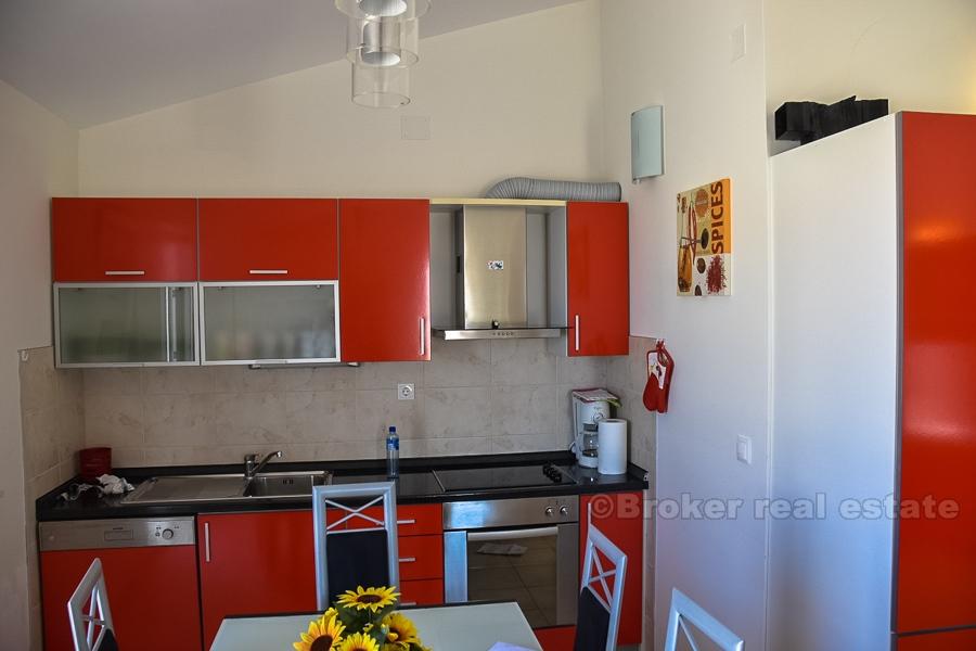 Piękny apartament na najwyższym piętrze w centrum Rogoznica