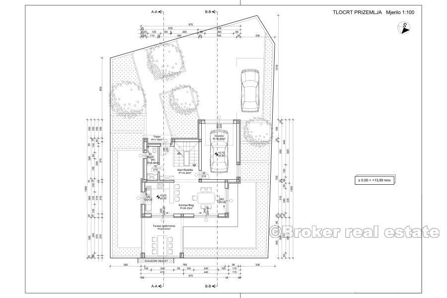 Belle villa moderne construite récemment