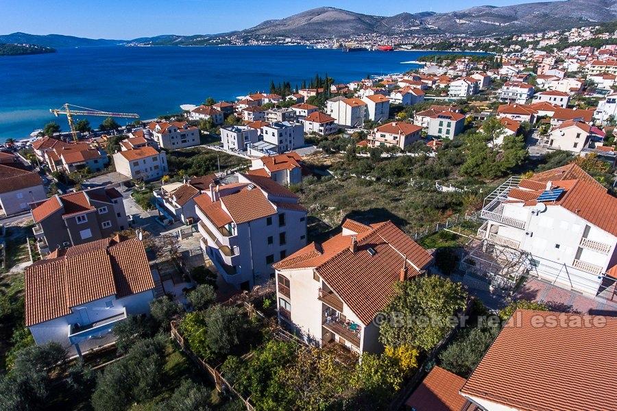 House with potential for tourism, island of Ciovo