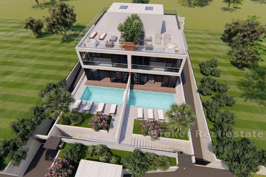 Semi-detached modern villa with swimming pool