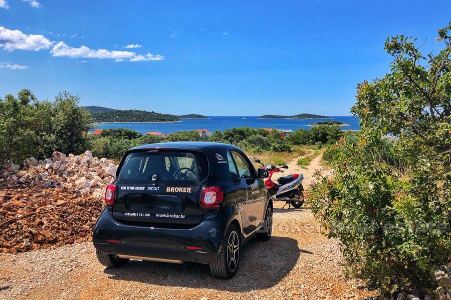 Building plot with open sea view for sale