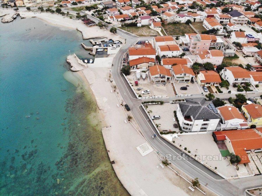 Casa in prima fila al mare