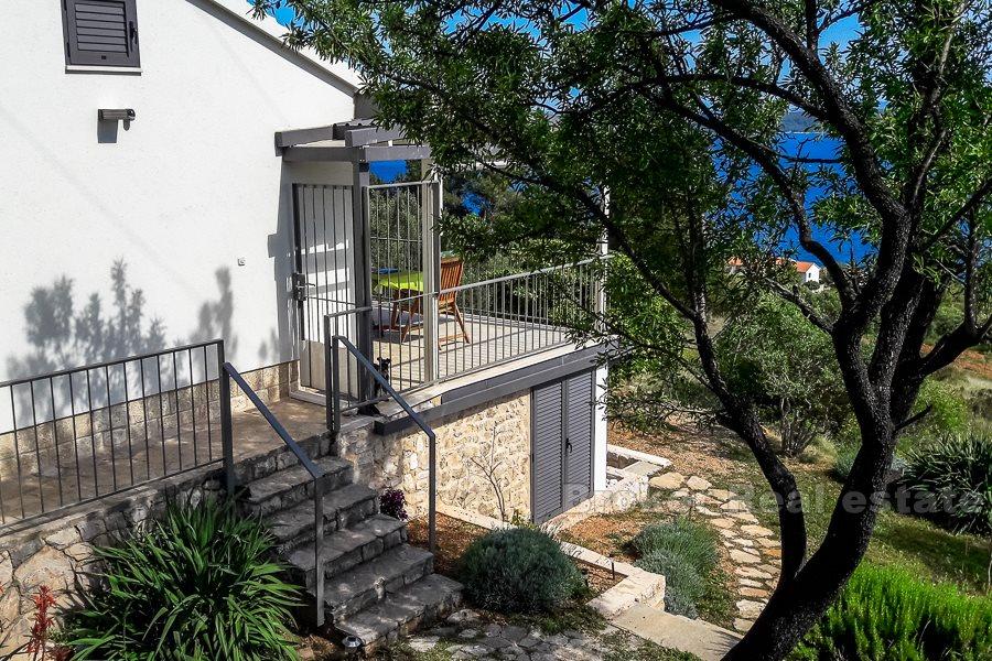 Nydelig hus på sørsiden av øya Hvar