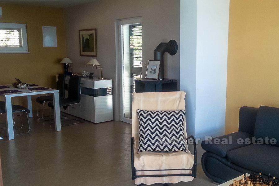 Nydelig hus på sørsiden av øya Hvar